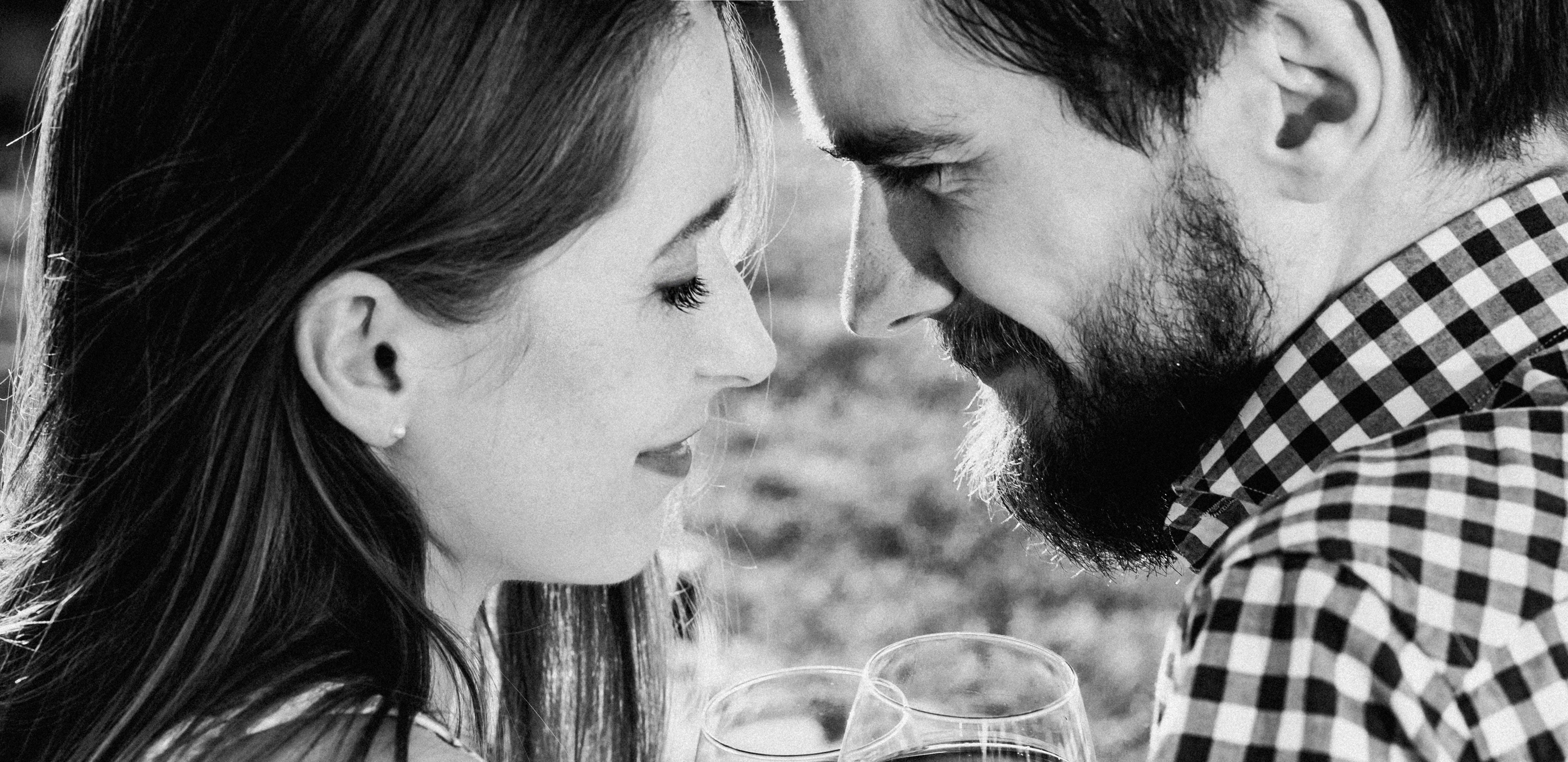 φεμινιστικό ραντεβού blogΔιαχείριση εμφανίσεων σε απευθείας σύνδεση διεργασίες αυτο-παρουσίασης στο διαδικτυακό περιβάλλον γν